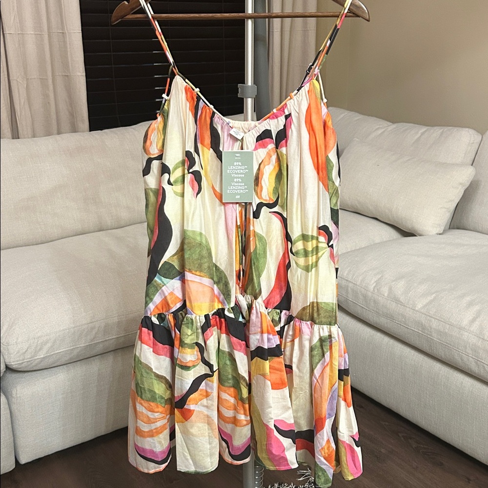 Pattern Flowy Sundress - Picture 4 of 5